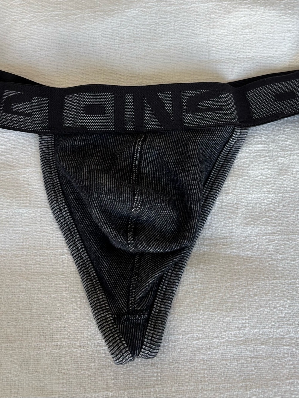 New Men's vs Black Ribbed String Thong - Supportive Everyday Wear